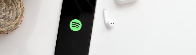 Streamovací služba Spotify najme stovky lidí, aby povzbudila prodej reklamy