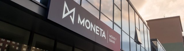 Čistý zisk banky Moneta v prvním pololetí stoupl o 9,1 procenta