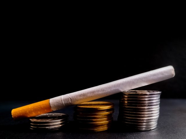 Pro levnější cigarety už i do Německa. Česko má nově nejdražší cigarety v regionu