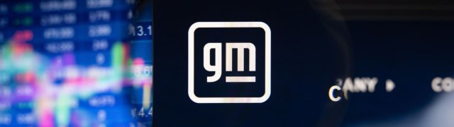 Automobilce General Motors klesl čtvrtletní zisk, firma však zlepšila výhled