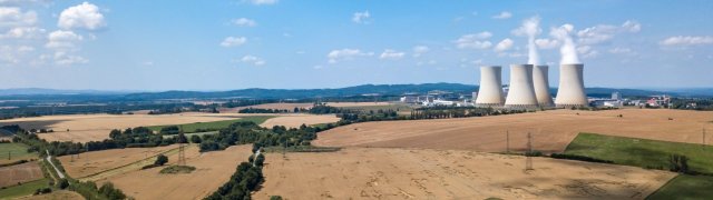 Analýza experta: Senát posvětil rychlejší povolování jaderných zdrojů