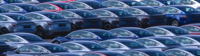 Tesla zvýšila čtvrtletní odbyt o 7,4 procenta na rekordních 497.099 vozů