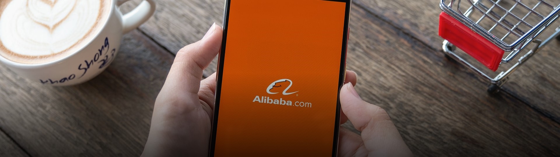Hongkongskou ekonomiku může povzbudit čínský gigant Alibaba