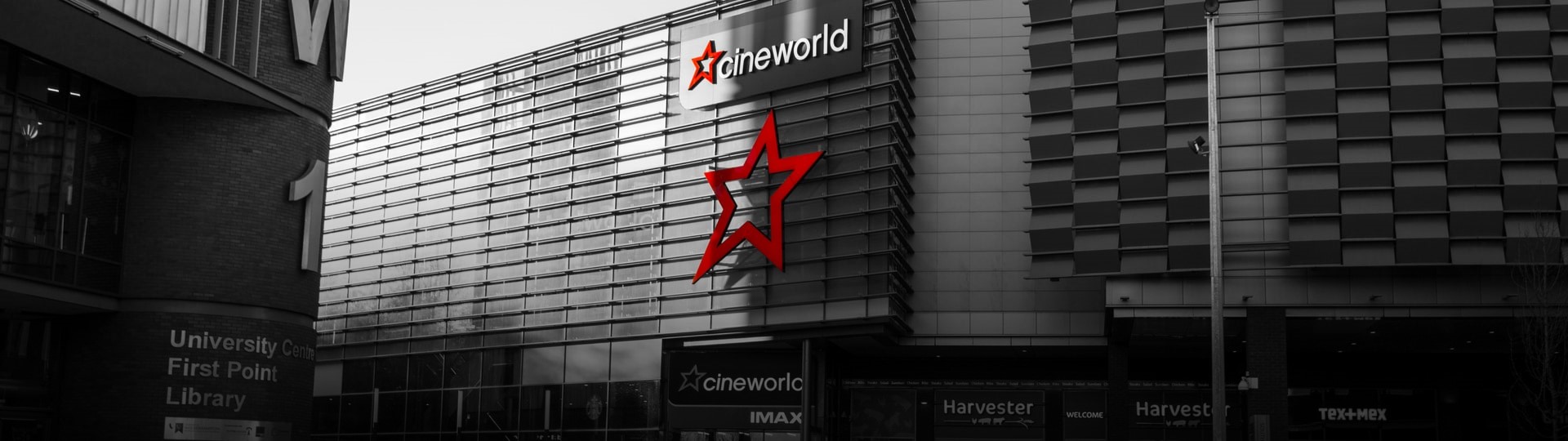 Cineworld zavírá kina v USA a Británii