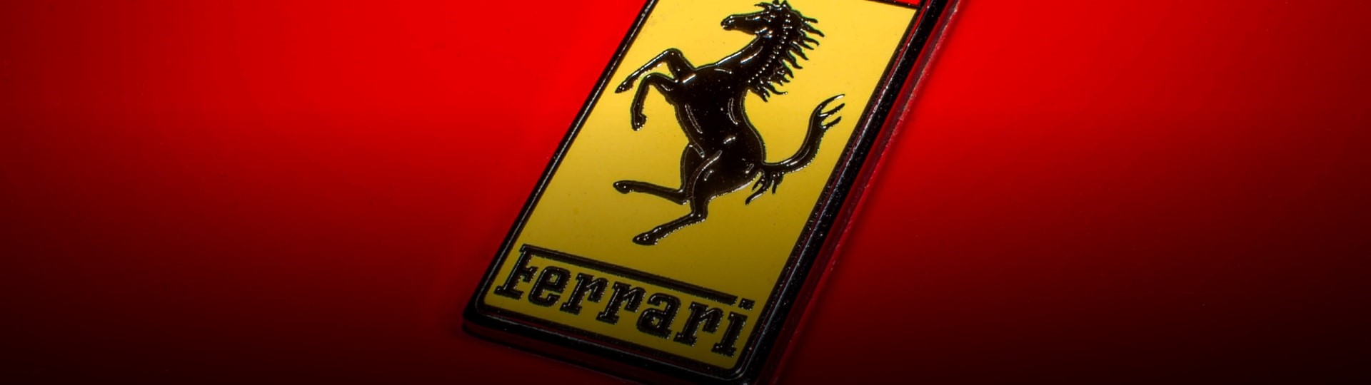 Ředitel Ferrari z osobních důvodů skončil