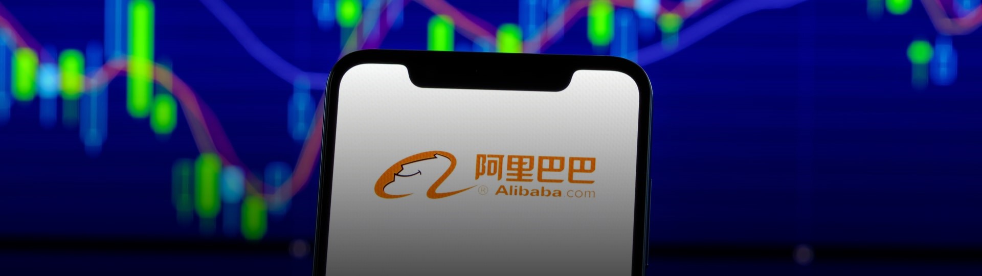 USA zvažují zakázat Američanům investice do Alibaby a Tencentu