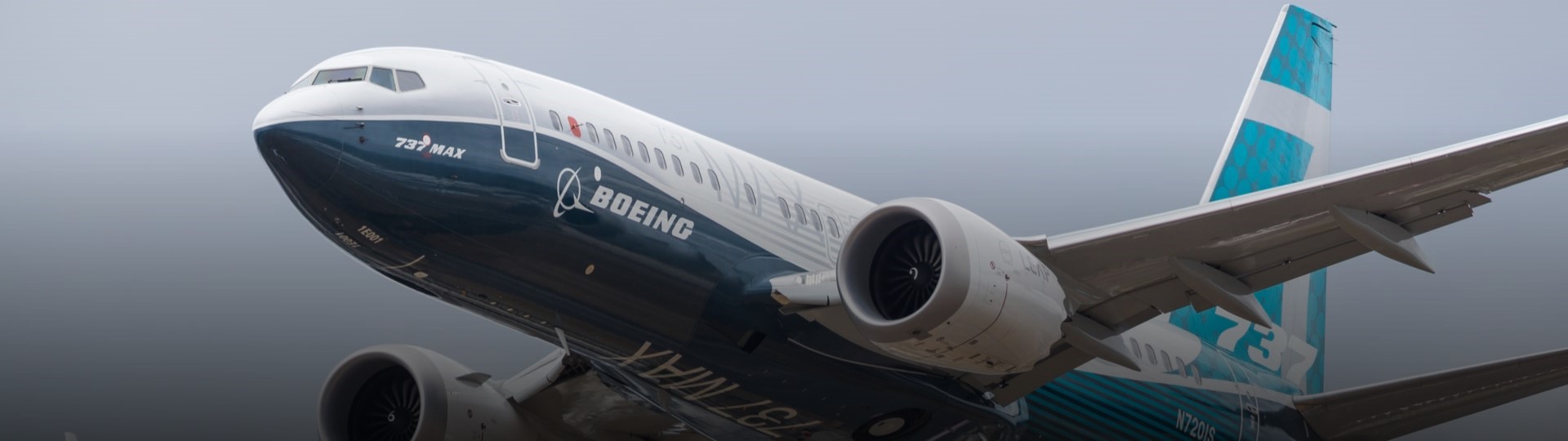 Boeing vykázal prudký pokles dodávek, výrazně zaostal za Airbusem