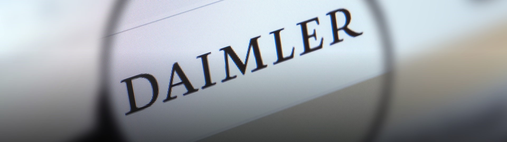Daimler kvůli nedostatku čipů zastaví dočasně provoz ve dvou německých závodech   