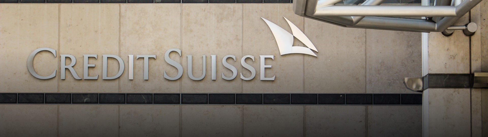 Credit Suisse je kvůli pádu fondu Archegos ve ztrátě