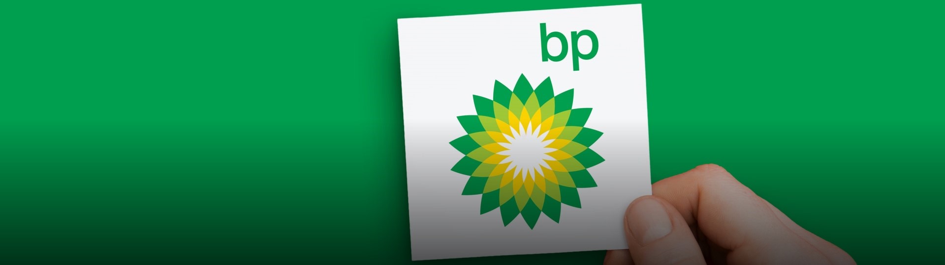 BP díky cenám ropy a obchodům s plynem ztrojnásobila čtvrtletní zisk