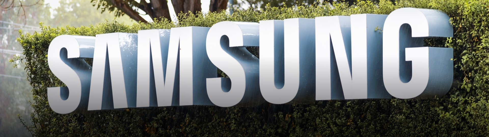 Samsung díky poptávce po čipech zvýšil čtvrtletní zisk předběžně o 53 procent