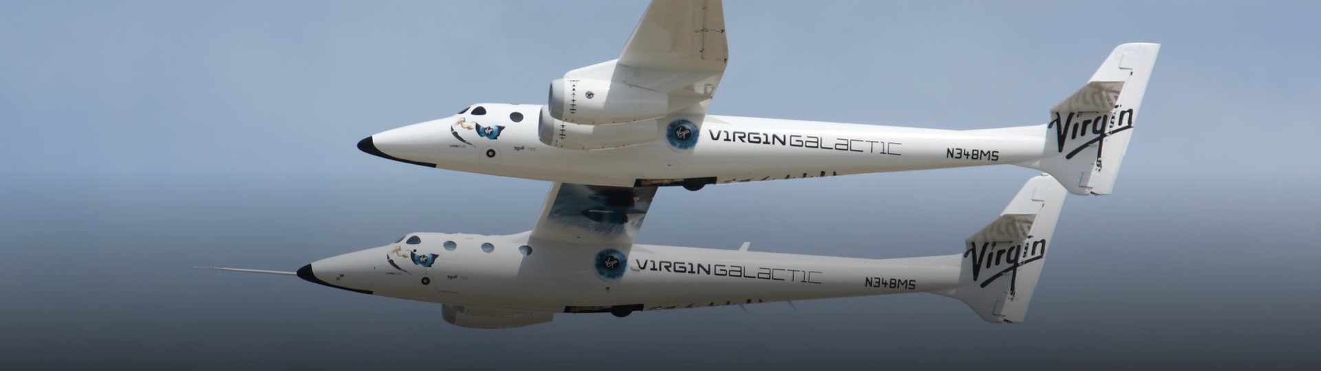 Raketoplán firmy Virgin Galactic i s majitelem Bransonem zvládl zkušební let