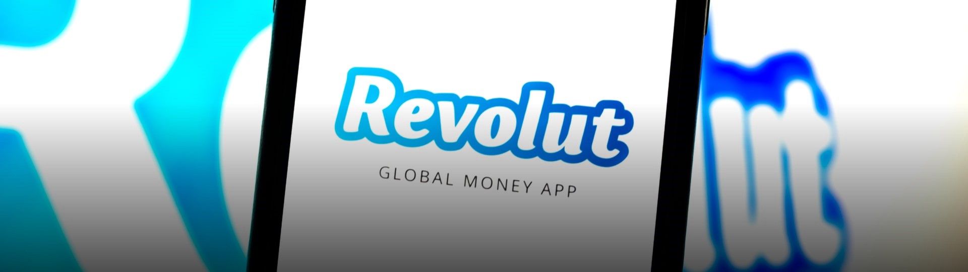 Revolut získal od investorů 800 mil. USD, start-up byl ohodnocen na 33 mld. USD