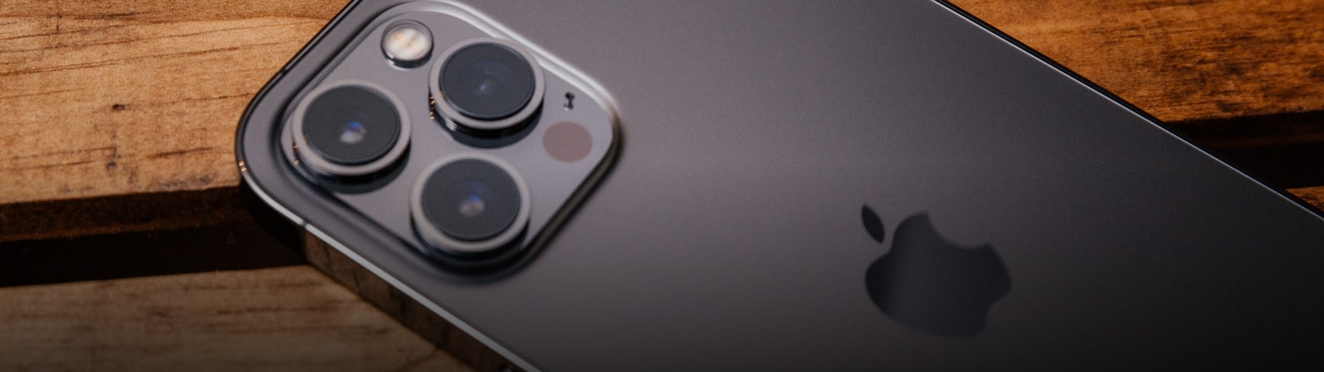 Apple představil novou generaci telefonů iPhone