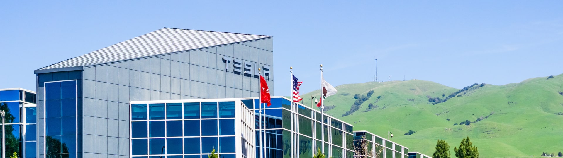Automobilka Tesla přesune sídlo z Kalifornie do Texasu, oznámil Musk