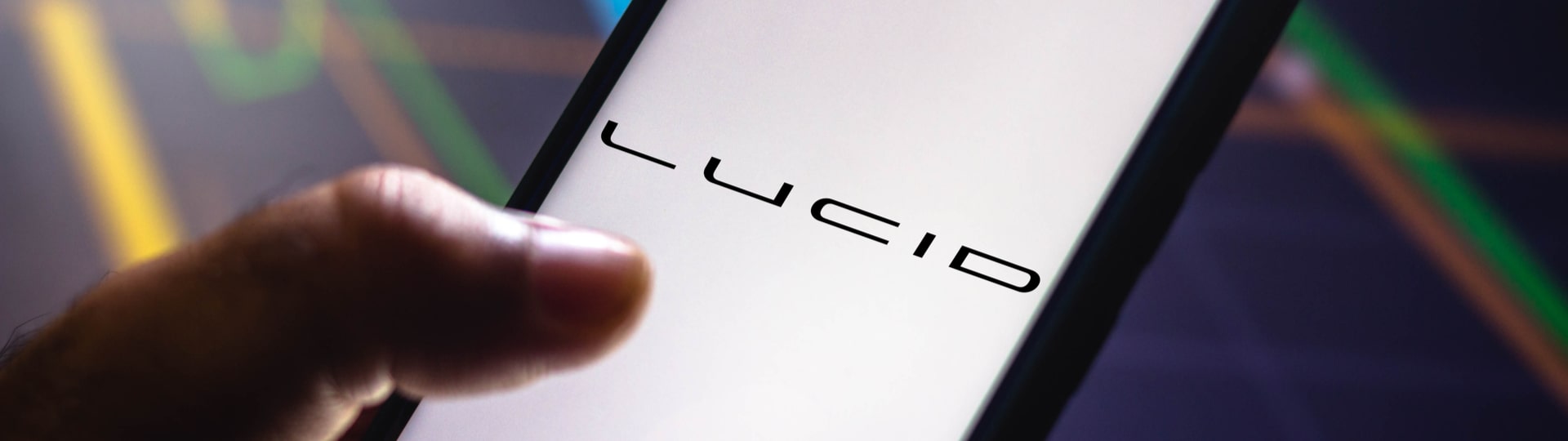 Americký výrobce elektromobilů Lucid hodlá letos zahájit prodej v Evropě
