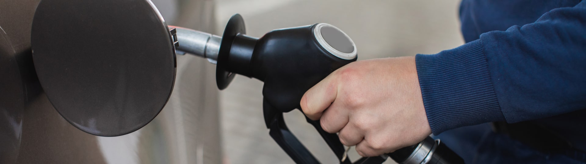 Ceny pohonných hmot v ČR rostou. Lidem se vyplatí vyrazit do Polska