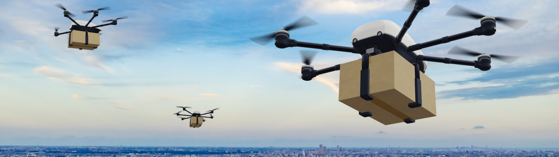 Amazon začne doručovat zásilky pomocí dronů