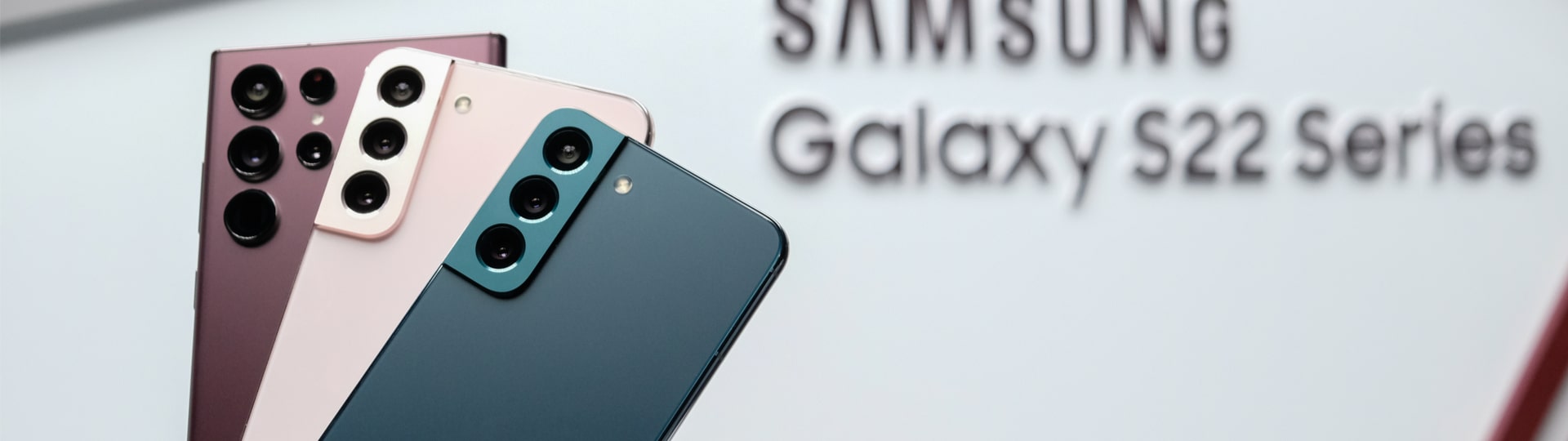 Samsungu poprvé za téměř tři roky klesl čtvrtletní provozní zisk