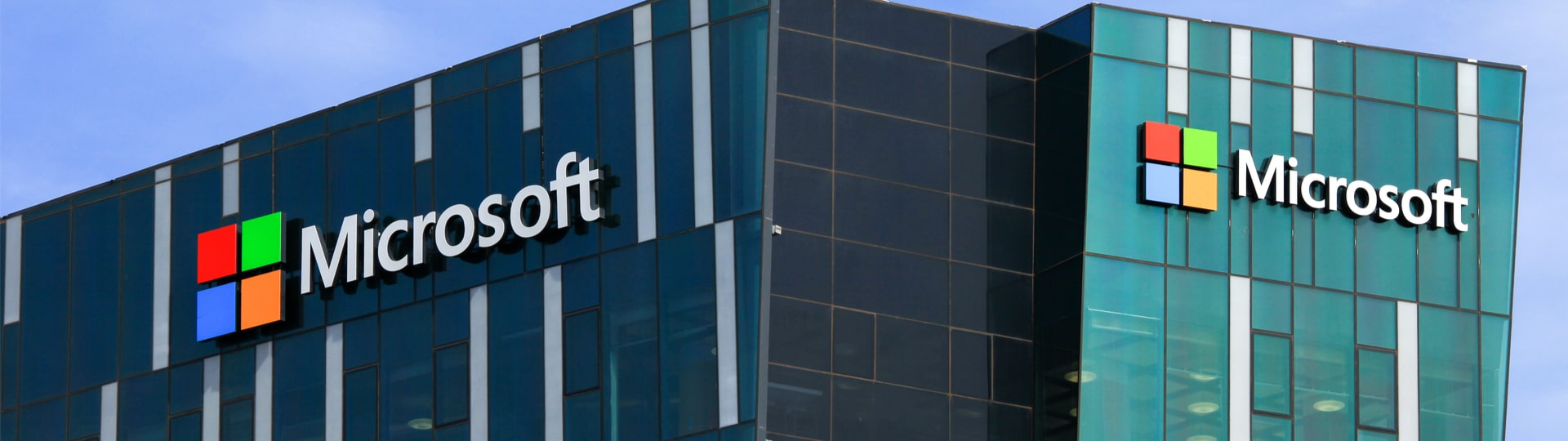 Čtvrtletní zisk Microsoftu klesl
