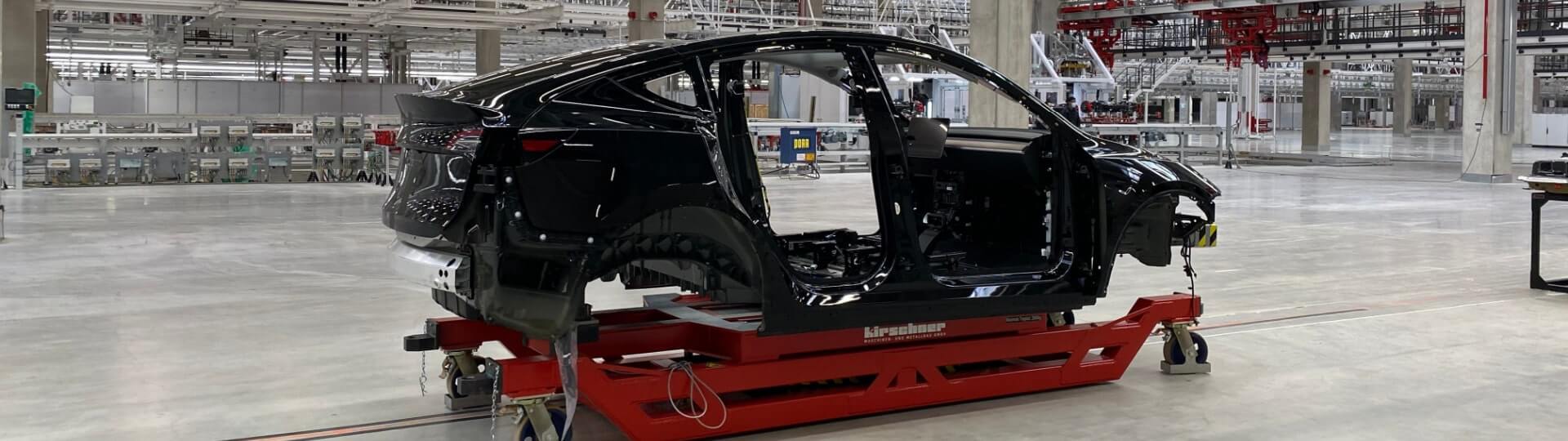 Tesla v gigafactory vyrábí 4000 vozů týdně