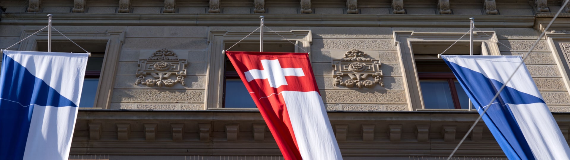 Credit Suisse si půjčí od centrální banky až 50 miliard švýcarských franků