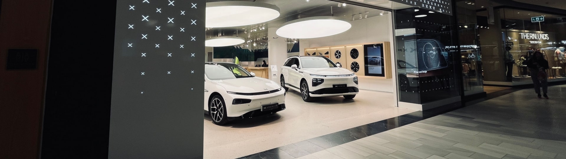 Čínský výrobce elektromobilů Xpeng chystá další expanzi v Evropě