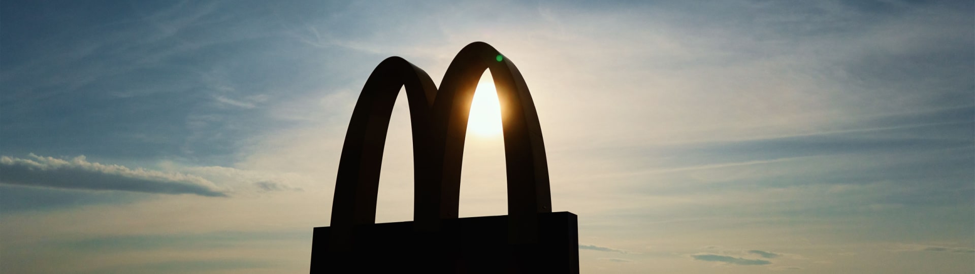 Zisk McDonald's ve čtvrtletí stoupl o 17 %