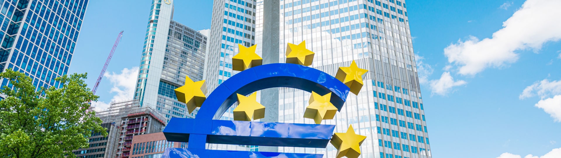ECB klade na Société Générale kvůli riziku přísnější požadavky