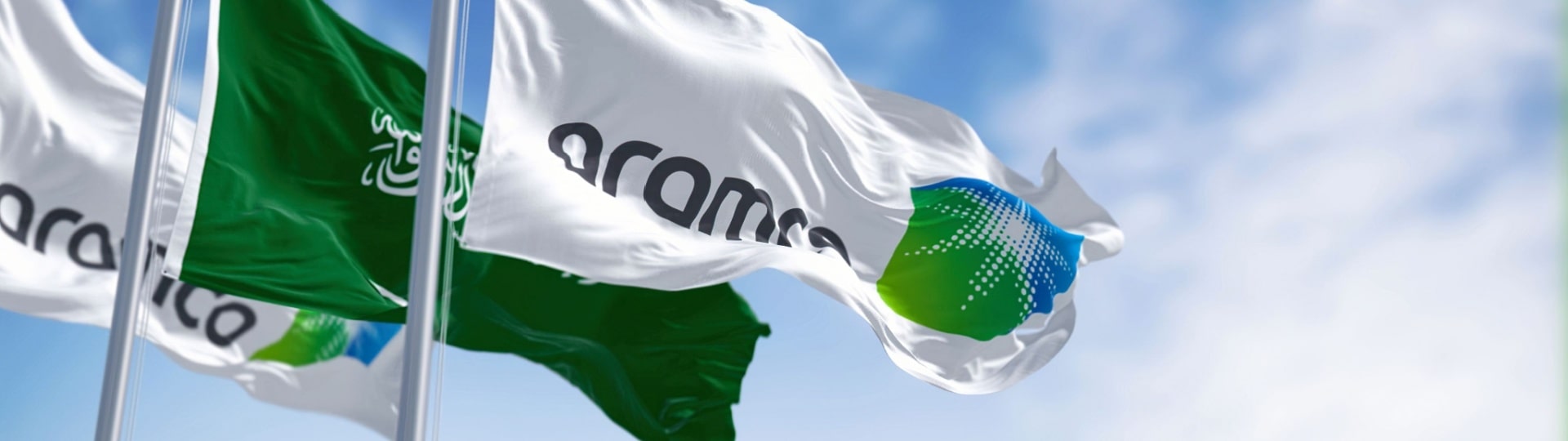 Ropné firmě Aramco loni klesl zisk o 25 procent
